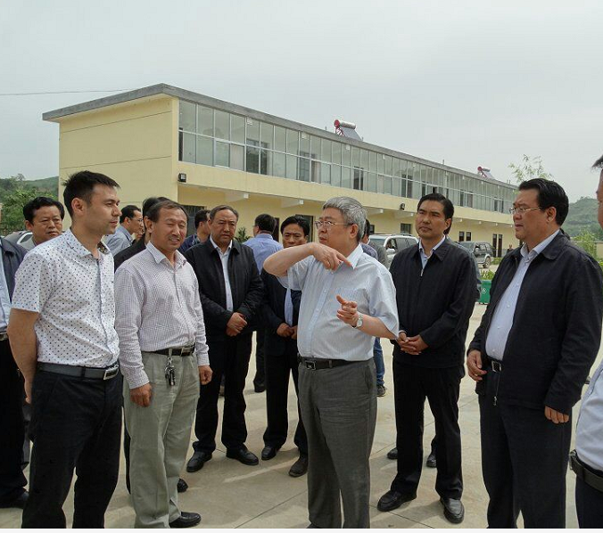 国务院扶贫办书记、主任，在甘肃省领导陪同下莅临公司考察指导工作